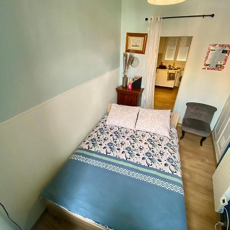 Sympathique Logement En Rez-De-Chausse, De 21M 2 ボーヴェ エクステリア 写真